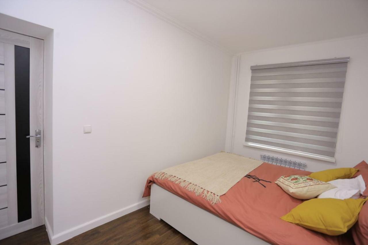 Luxury 2 Bedrooms Apartment Walking Distance From Gur-Emir 撒马尔罕 外观 照片