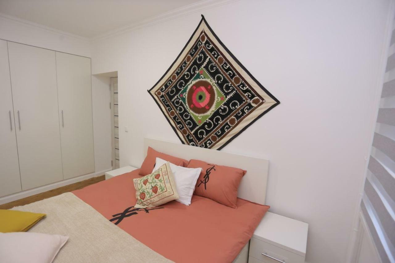 Luxury 2 Bedrooms Apartment Walking Distance From Gur-Emir 撒马尔罕 外观 照片